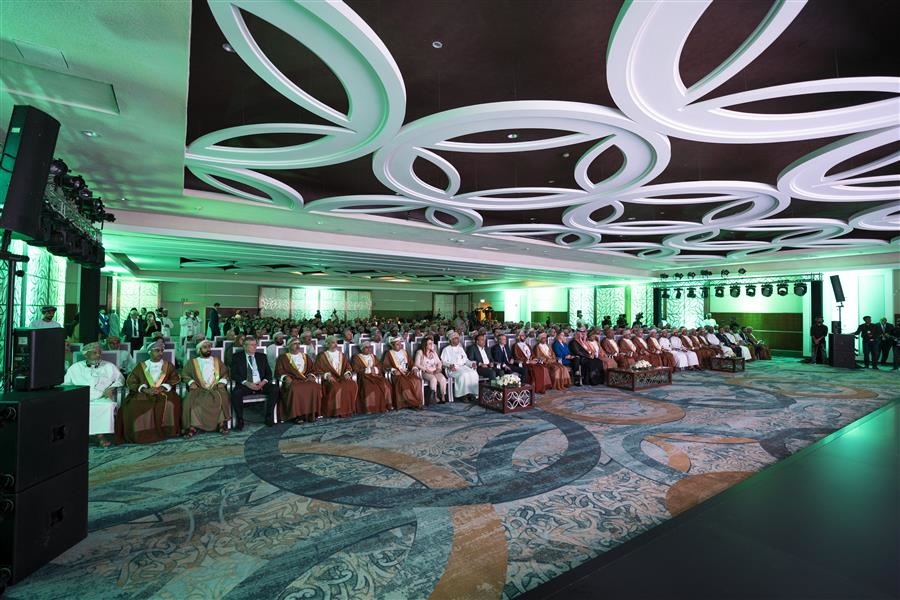 بمشاركات خليجية وعالمية ومعرض يضم أكثر من 60 مؤسسة صاحب السمو  فهد بن الجلندى آل سعيد يفتتح مؤتمر  ومعرض أسبوع عُمان للمياه
